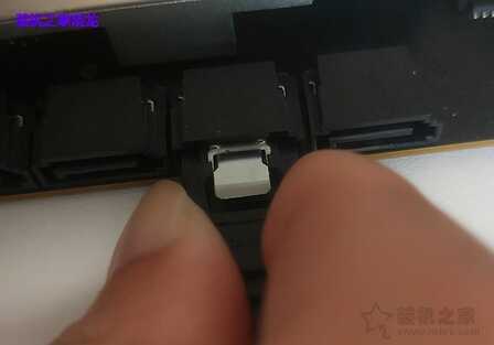 超详细图文+视频电脑组装教程,装机之家手把手教你组装一台电脑