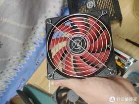 电源风扇太吵?7块钱搞定