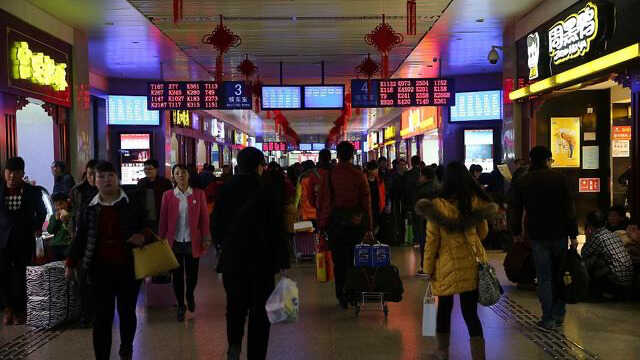 高铁外卖在哪个平台订餐?中国铁路:独此一家别无分号