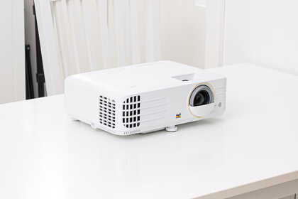 4K投影仪怎么选?灯泡还是LED,对比实测告诉你答案,优派K701-4k