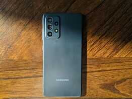 三星 Galaxy A52 5G 评测:中端手机中的旗舰机