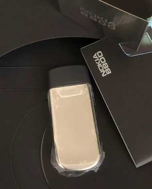 相隔十六年,全新诺基亚8800重现江湖,如今还值两千块