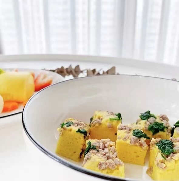 6-8个月宝宝辅食怎么加?来自营养师的提醒!(附分月龄食谱)