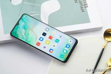 OPPO Reno3值得买吗？上手一段时间后，这些心里话可供参考