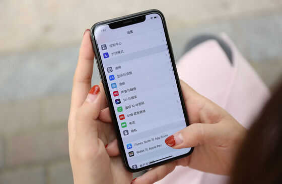 发布三年的iPhoneXS还值得入手吗？老用户谈谈优点与缺点