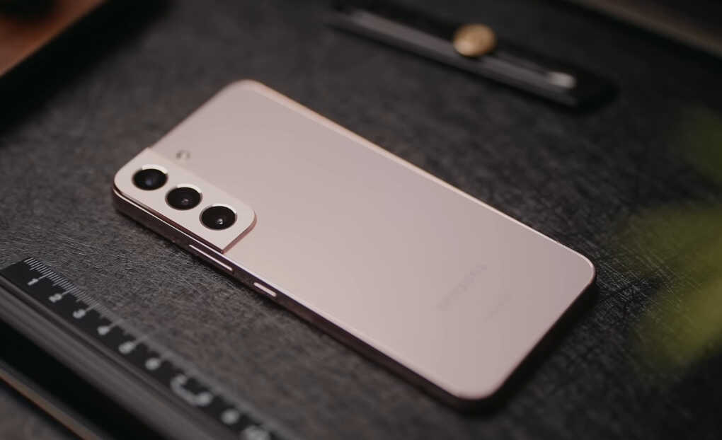 三星GalaxyS22重度使用一个月,都说它很糟糕,但我想说几句好话