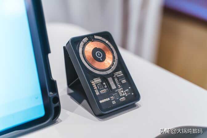 iPad真的能替代电脑么?移动轻办公都需要哪些装备
