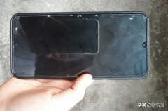 红米note5a开不了机怎么办（手机无法开机处理方法）