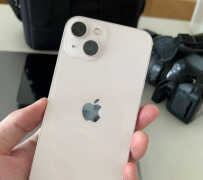 iphone13粉色和星光色哪个好看（iPhone 13 系列颜色推荐）
