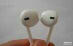 耳机声音一边大一边小怎么调（苹果 AirPods 左右两边音量大小不一样解决方法）
