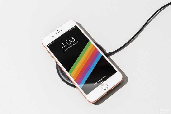 现在是购买iPhone8还是购买iPhoneX呢?你们会选择哪个?