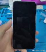 苹果手机充不进去电了怎么回事（苹果手机进水充不进电解决方法）