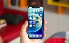 苹果12紫色建议买吗（iPhone12猛男紫上手体验）