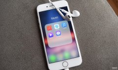 苹果手机耳机设置在哪里（iPhone左右耳机音量不一样处理方法）