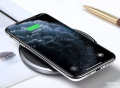 苹果11无线充电怎么充不了（iPhone无线充电断断续续或无法充电解决方法）