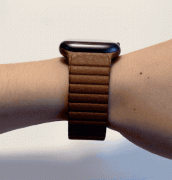 苹果手表怎么换表盘图案（Apple Watch 换表盘的详细方法）