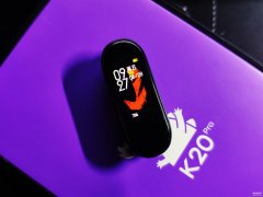 小米手环怎么换壁纸自定义（小米手环4自定义表盘教程）