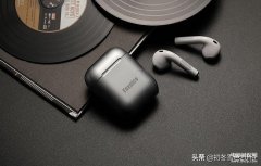 红米蓝牙耳机怎么使用教程（蓝牙耳机使用方法）