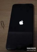 苹果13卡死机了无法强制关机发烫（iPhone严重卡死且无反应处理方法）