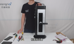 怎么修改密码锁的密码和指纹（智能锁改密码和设置新指纹教程）