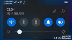 手机顶部显示hd是什么意思(手机屏幕顶部出现HD作用)