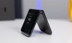 现在摩托罗拉手机质量怎么样（摩托罗拉 razr 2022使用体验）