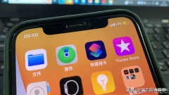 什么叫卡贴机苹果（iPhone卡贴机科普）
