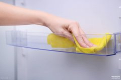 冰箱怎么清洗（冰箱清洗妙招）