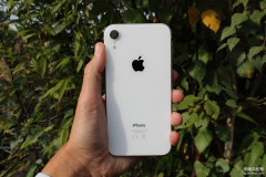 64GB iPhone一直提示内存不足怎么办（苹果手机优化步骤）
