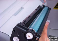 奔图打印机加墨粉步骤图解（打印机加粉方法详情）