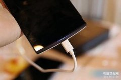 htcone开不了机是什么原因(手机无法开机的处理方法)