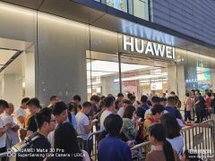 小米是线上买好还是线下买(线下和网购手机的不同)