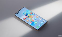 曲屏和直屏有什么区别哪个好（曲面屏和直屏优缺点分析）