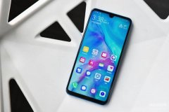 华为nova 4e参数配置（华为nova 4e麒麟710+3340mAh电池）