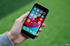 苹果手机在哪里看型号（分辨你的iPhone手机型号的方法）