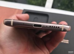 为什么手机快充变成普通充电了（华为超级快充变成普通快充了处理方法）