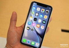 苹果手机屏幕上的圆点怎么设置（iPhone手机悬浮球功能的使用)