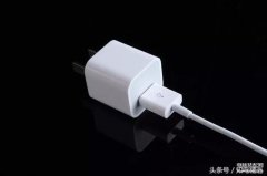 ipad可以给iphone充电吗（用iPad充电器给iPhone充电后果）