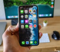 苹果12的截屏怎么操作（iPhone12的截屏技巧分享）