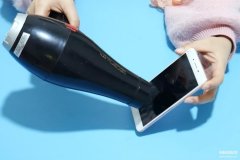 手机喇叭进水了有杂音滋滋怎么解决（手机进水的急救措施）