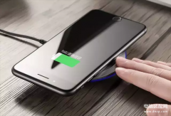 苹果xr充不进去电怎么回事（iphonexr充电充不进去处理方法）