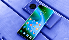 mate40pro+参数配置详情（华为Mate40Pro+环幕屏+5nm麒麟1020）