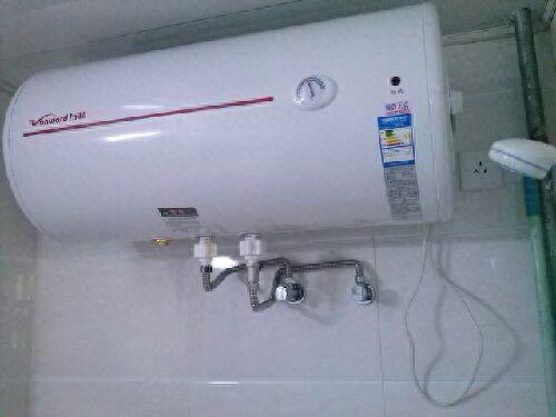 家里用的热水器选哪种最好？很多人都选错了，看看过来人怎么说