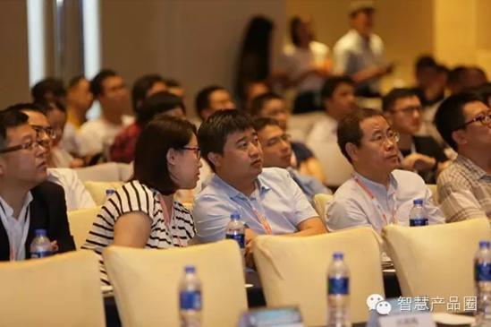 国产手机崛起，第七届中国智能手机产业高峰论坛圆满结束