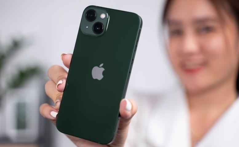 iPhone13mini使用了8个月，说一下优点和缺点