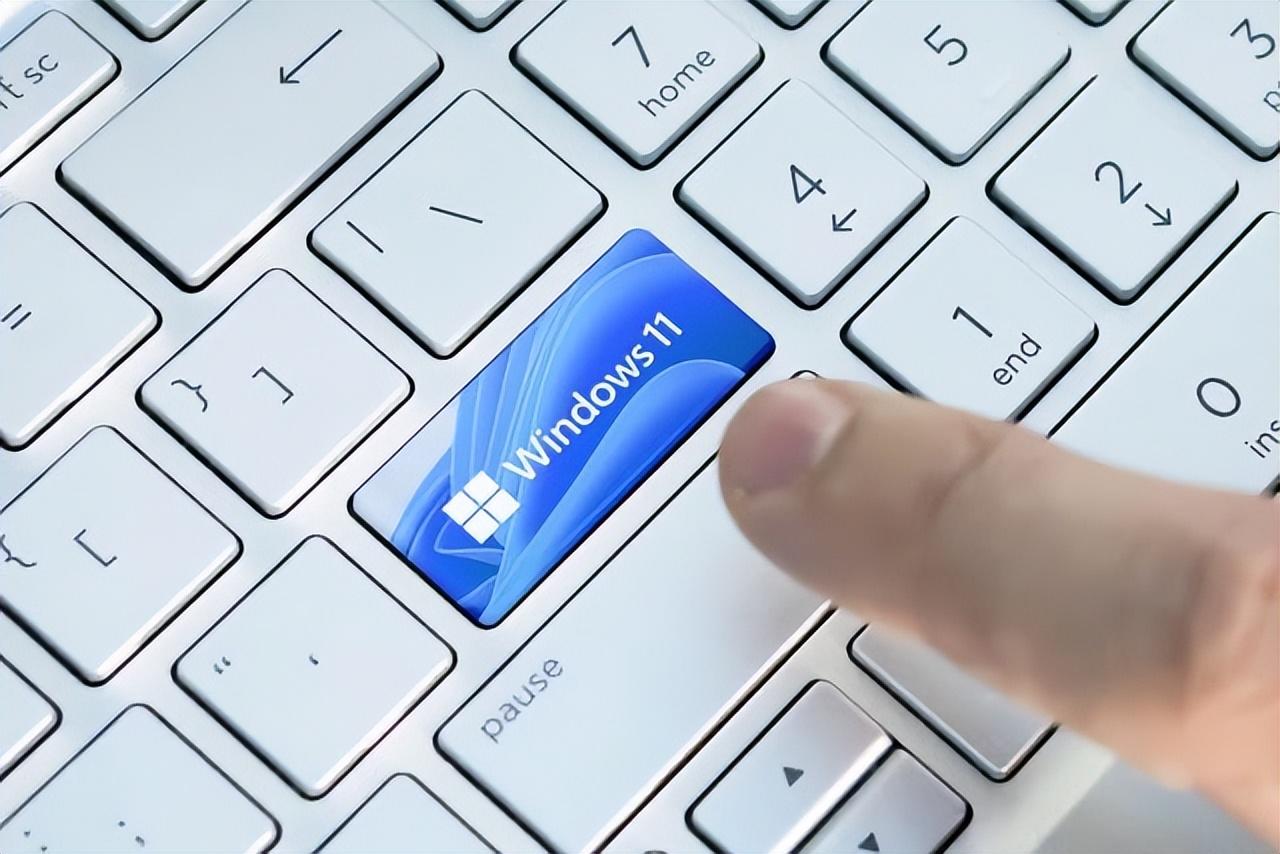 Windows 11 首发版即将“寿终正寝”