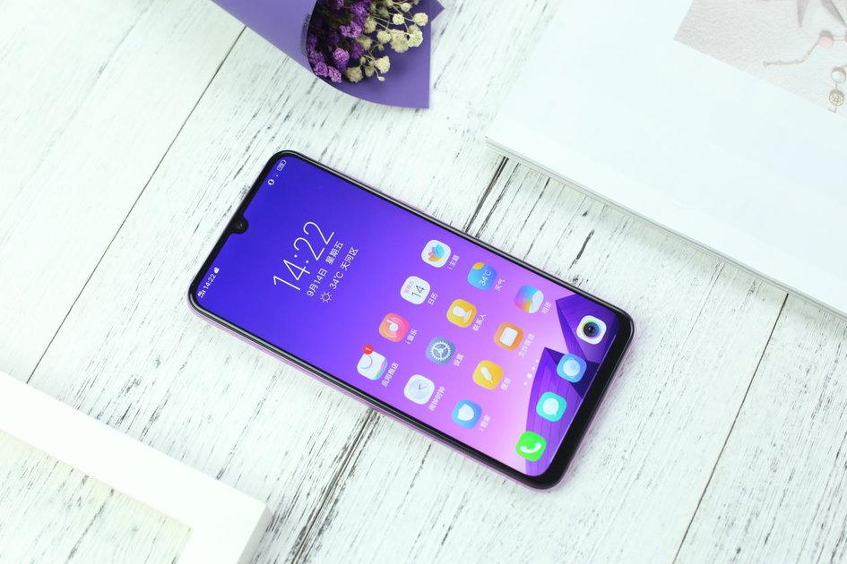 vivo Y97全面测评：AI无处不在，诠释中端机型新体验