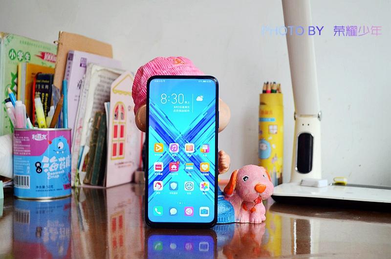 荣耀9X评测：麒麟810+升降式全面屏，1399起真香