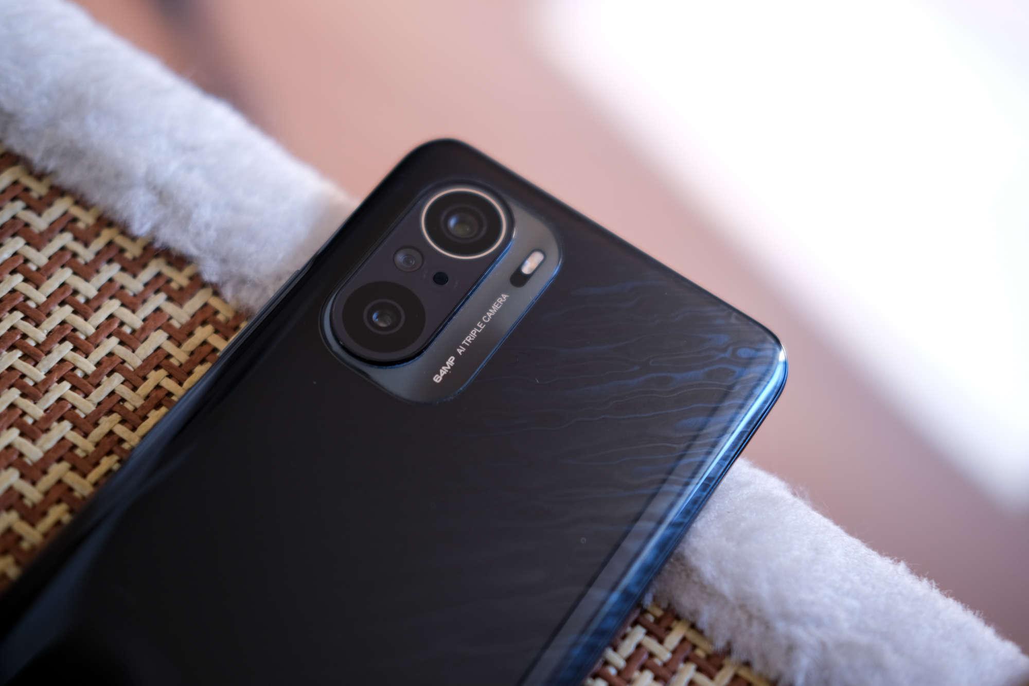 今年更推荐买红米？红米跟小米有什么区别？其实区别还是挺大的