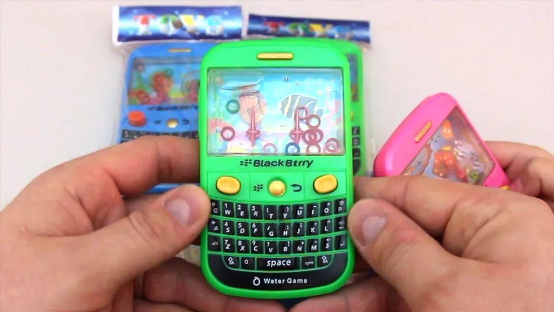 用手机打游戏的人，是不是“脑子有问题”？